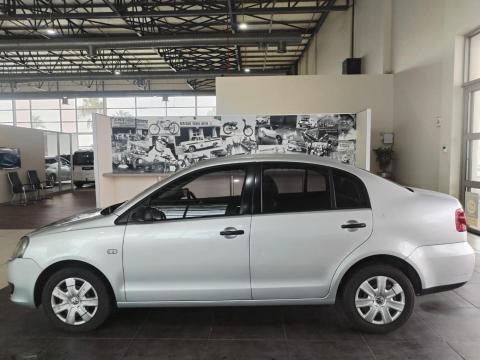 Image Volkswagen Polo Vivo sedan 1.4 Trendline auto