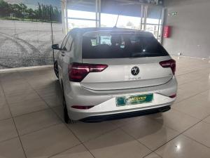 Volkswagen Polo hatch 1.0TSI Life auto - Image 3