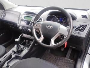 Hyundai ix35 2.0 GL - Image 17