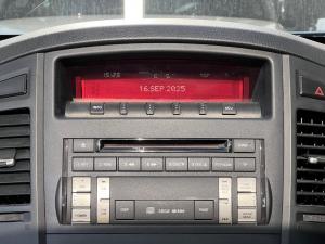 Mitsubishi Pajero 5-door 3.2DI-D GLS - Image 21