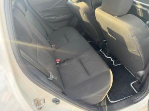 Suzuki Swift 1.2 GL+ auto - Image 13