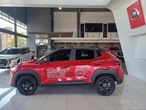 Nissan Magnite 1.0 Turbo Acenta Kuro auto - Image 8