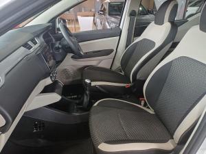 Renault Triber 1.0 Prestige - Image 14