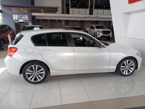 BMW 1 Series 118i 5-door auto - Image 7