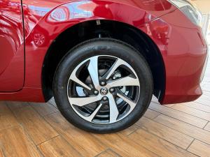 Toyota Starlet 1.5 XR manual - Image 4