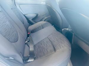 Hyundai Accent sedan 1.6 Motion - Image 10