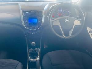 Hyundai Accent sedan 1.6 Motion - Image 11
