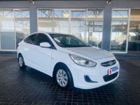 Thumbnail Hyundai Accent sedan 1.6 Motion
