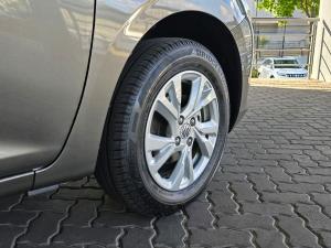 Suzuki Swift 1.2 GL+ auto - Image 8