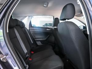 Volkswagen Polo hatch 1.0TSI - Image 15