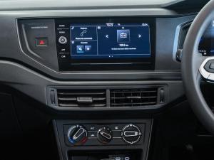 Volkswagen Polo hatch 1.0TSI - Image 21