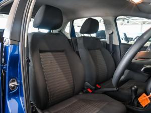 Volkswagen Polo Vivo hatch 1.4 Trendline - Image 10