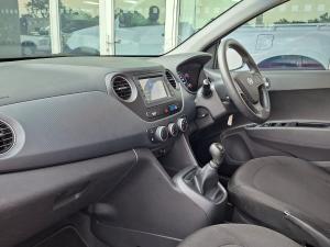 Hyundai Grand i10 1.2 Fluid - Image 14