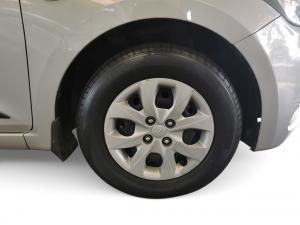 Hyundai i20 1.2 Motion - Image 9