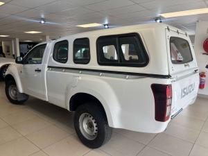 Isuzu D-Max Gen 6 250 single cab Fleetside safety - Image 9