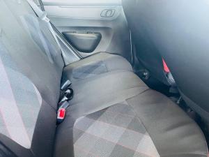 Renault Kwid 1.0 Techno manual - Image 10