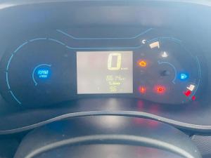 Renault Kwid 1.0 Techno manual - Image 14