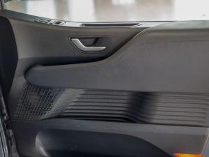 Hyundai Staria 2.2D Elite - Image 25