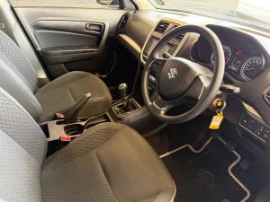 Suzuki Vitara Brezza 1.5 GL auto - Image 10