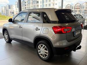 Suzuki Vitara Brezza 1.5 GL auto - Image 5