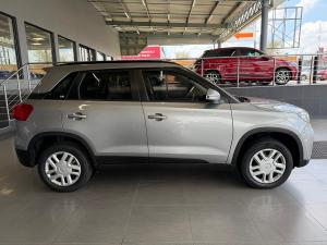 Suzuki Vitara Brezza 1.5 GL auto - Image 8
