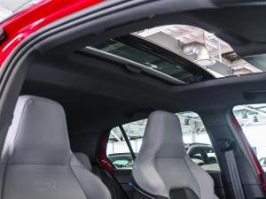 Volkswagen Golf 1.4TSI R-Line Plus - Image 20