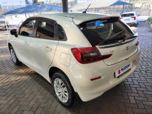 Suzuki Baleno 1.5 GL auto - Image 5