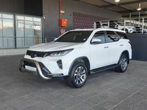 Toyota Fortuner 2.8GD-6 4x4 VX - Image 1