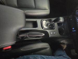 Toyota Hilux 2.8GD-6 double cab 4x4 Legend auto - Image 12