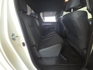 Toyota Hilux 2.8GD-6 double cab 4x4 Legend auto - Image 18