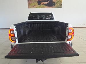 Toyota Hilux 2.8GD-6 double cab 4x4 Legend auto - Image 20