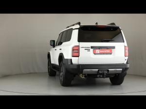 Toyota Land Cruiser Prado 2.8GD VX-R - Image 21