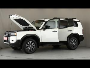 Toyota Land Cruiser Prado 2.8GD VX-R - Image 27