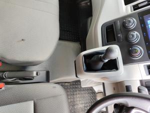 Toyota Quantum 2.8 SLWB panel van - Image 12