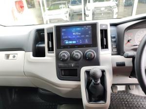 Toyota Quantum 2.8 SLWB panel van - Image 14