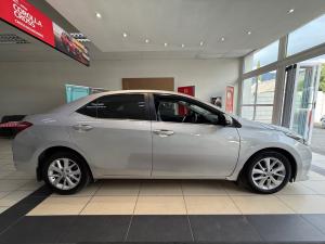 Toyota Corolla 1.8 Exclusive auto - Image 3