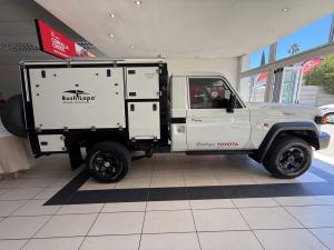 Toyota Land Cruiser 79 2.8GD-6 single cab auto - Image 3