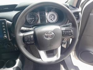Toyota Hilux 2.4GD-6 double cab 4x4 Raider X auto - Image 8