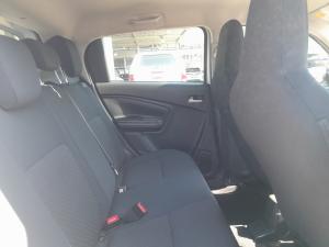 Toyota Vitz 1.0 XR manual - Image 15