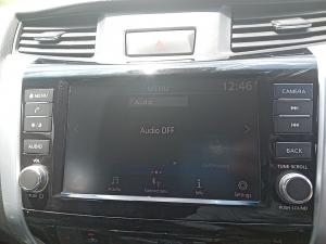 Nissan Navara 2.5DDTi double cab LE Plus 4x4 - Image 13