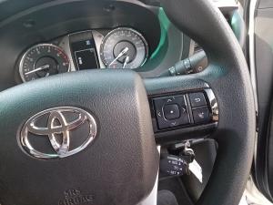 Toyota Hilux 2.4GD-6 double cab 4x4 Raider X auto - Image 10