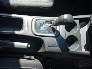 Toyota Hilux 2.4GD-6 double cab 4x4 Raider X auto - Image 11