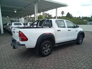 Toyota Hilux 2.4GD-6 double cab 4x4 Raider X auto - Image 2