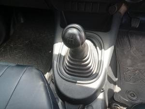 Toyota Hilux 2.0 single cab S (aircon) - Image 10
