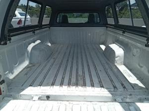 Toyota Hilux 2.0 single cab S (aircon) - Image 14