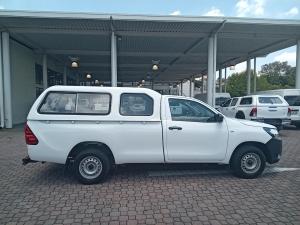 Toyota Hilux 2.0 single cab S (aircon) - Image 3