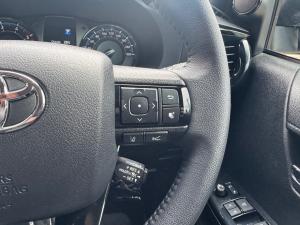 Toyota Hilux 2.8GD-6 double cab Legend auto - Image 10
