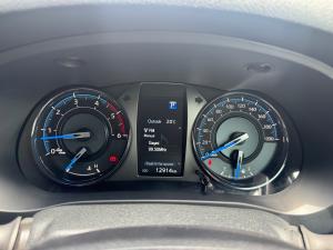 Toyota Hilux 2.8GD-6 double cab Legend auto - Image 11