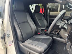 Toyota Hilux 2.8GD-6 double cab Legend auto - Image 16