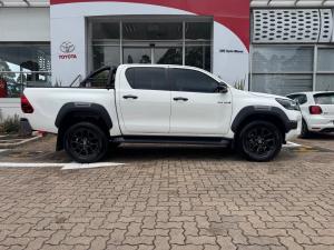 Toyota Hilux 2.8GD-6 double cab Legend auto - Image 3